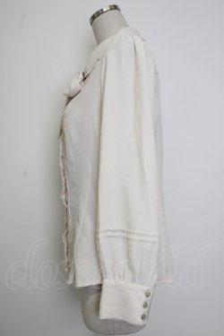 画像4: axes femme / ビジューボタンフリルブラウス M ベージュ T-26-02-02-002-AX-BL-SA-ZT