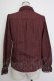 画像2: axes femme / 王冠ボタンストライプフリルブラウス  ボルドー T-26-02-02-004-AX-BL-SA-ZT (2)