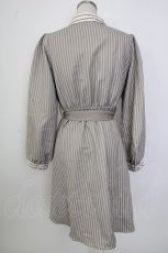 画像2: axes femme / ストライプ切替シャツチュニ  ブラウン T-26-02-02-011-AX-OP-SA-ZT579 (2)