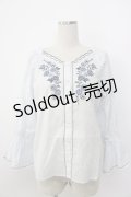 axes femme / 刺繍使いボリューム袖ブラウス M サックス T-26-02-03-013-AX-BL-SA-ZT