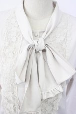 画像3: axes femme / 繊細レース×ボウタイブラウス  ベージュ T-26-02-08-011-AX-BL-SA-ZT583 (3)