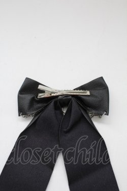 画像2: LOLITAその他(お買取対象外) / チェーンクロスリボンクリップ  黒Ｘシルバー T-26-02-10-034-LO-AC-SA-ZT