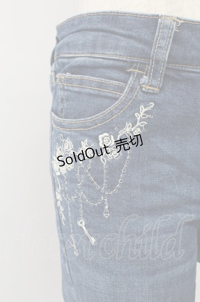 画像4: axes femme / 薔薇×鍵刺繍デニムパギンス S インディゴ T-26-02-10-008-AX-PA-IG-ZT596 (4)