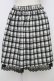 画像2: axes femme POETIQUE / パールボタンチェックスカート  黒Ｘ白 T-26-02-15-026-AX-SK-SA-ZT (2)