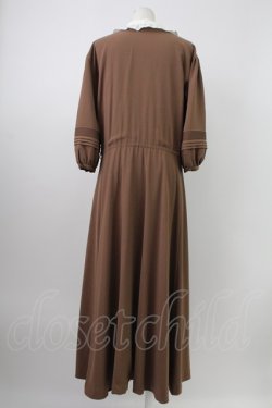 画像2: INGEBORG / フロントピンタックワンピース  ブラウン T-26-02-18-015-LO-OP-SA-ZT