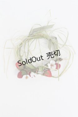 画像1: WONDERFUL WORLD / いちごリースブローチ  赤Ｘ緑 T-26-02-19-034-LO-AC-SA-ZT