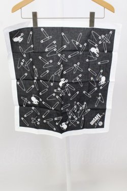 画像1: MILKBOY / スカーフ  黒Ｘ白 T-26-02-19-017-MB-ZA-SA-ZT