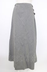 画像1: INGEBORG / ベルト使い千鳥柄スカート L クロ T-26-02-20-030-LO-SK-OW-ZT348 (1)