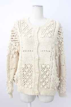 画像1: PINK HOUSE / ぽんぽん使いニットカーディガン  ベージュ T-26-02-20-007-LO-TO-OW-ZT