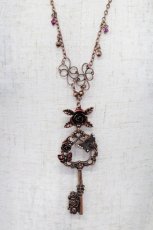 画像2: axes femme / ガーデン鍵ネックレス  ブロンズ T-26-02-26-031-AX-AC-SA-ZT635-F001 (2)