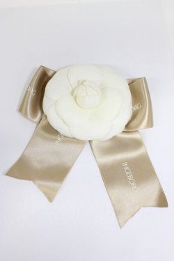 画像1: INGEBORG / カメリアリボンコサージュ  白Ｘブラウン T-26-02-28-030-LO-ZA-SA-ZT