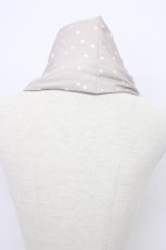 画像2: LOLITAその他(お買取対象外) / 軽量ポケッタブルダウンマフラー  ベージュ T-26-02-28-059-LO-ZA-SA-ZT636 (2)
