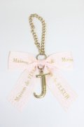 Maison de FLEUR / イニシャルリボンチャーム   T-26-02-28-008-LO-BG-SA-ZT