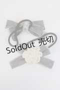 PINK HOUSE / ロゴボタン&フラワーモチーフヘアゴム  アイボリー×グレー T-26-02-28-002-LO-ZA-SA-ZT