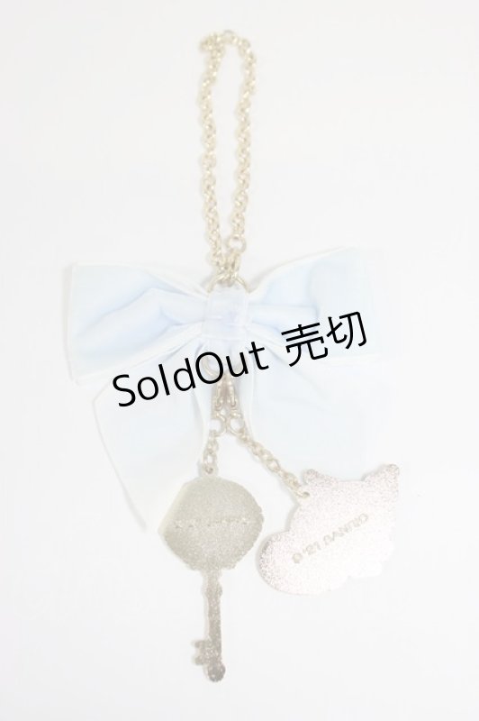 画像2: Maison de FLEUR / クロミリボンバッグチャーム   T-26-02-28-018-LO-AC-SA-ZT636-F002 (2)