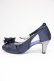 画像3: axes femme / お花コサージュ付パーティーパンプス M ネイビー T-26-03-01-022-AX-SH-SA-ZT (3)