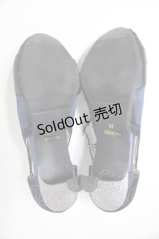 画像4: axes femme / お花コサージュ付パーティーパンプス M ネイビー T-26-03-01-022-AX-SH-SA-ZTK044 (4)