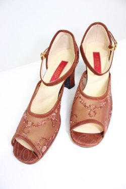 画像1: PINK HOUSE / フラワー刺繍シースルーパンプス LL ブラウン T-26-03-01-035-LO-SH-SA-ZT