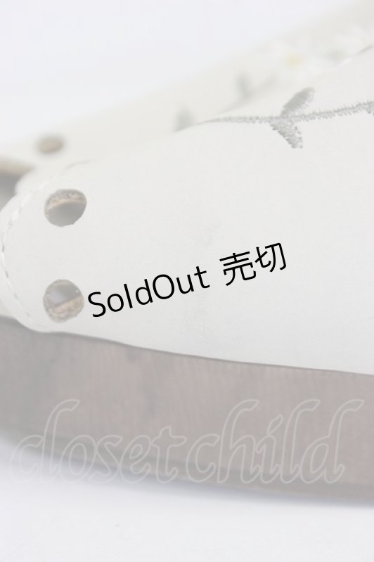 画像6: F i.n.t / フラワー刺繍ウッドライクソールサンダル M アイボリー T-26-03-01-009-CA-SH-SA-ZTK045 (6)