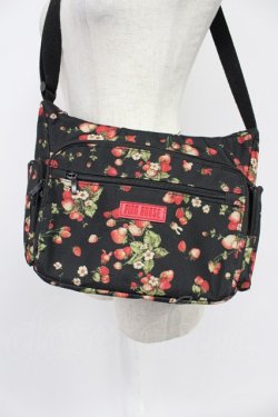 画像2: PINK HOUSE / 2019A/W ムック本 いちご柄ショルダーバッグ  黒 T-26-03-02-036-LO-BG-SA-ZT