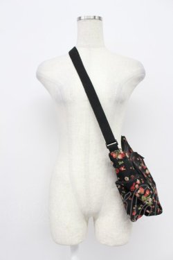 画像4: PINK HOUSE / 2019A/W ムック本 いちご柄ショルダーバッグ  黒 T-26-03-02-036-LO-BG-SA-ZT