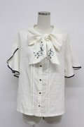 axes femme / 夏の星空刺繍ボウタイブラウス M ホワイト T-26-03-07-019-AX-BL-SA-ZT
