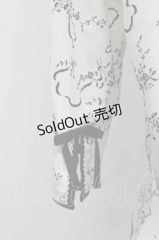 画像3: INGEBORG / ブーケ柄タック使いブラウス S シロ T-26-03-07-020-LO-BL-OW-ZT638 (3)