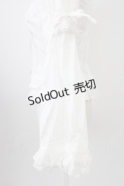 画像3: BABY,THE STARS SHINE BRIGHT / 姫袖後ろシャーリングブラウス  白 T-26-03-08-008-BA-BL-SA-ZT