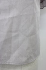画像3: evelyn / パール襟半袖ブラウス  グレー T-26-03-08-021-LO-BL-SA-ZT640 (3)