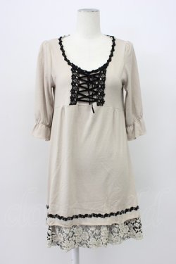 画像1: axes femme / フロント編み上げ半袖ワンピース  ベージュX黒 T-26-03-13-023-AX-OP-SA-ZT