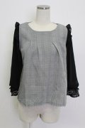 axes femme POETIQUE / グレンチェックシフォン袖トップス  黒Ｘ白 T-26-03-13-004-AX-TO-SA-ZT