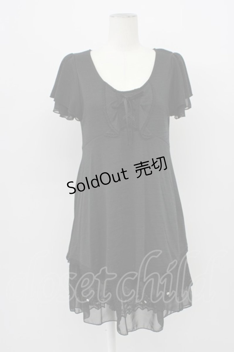 画像1: axes femme / 裾お花モチーフ半袖ワンピース  黒 T-26-03-13-030-AX-OP-SA-ZT645 (1)