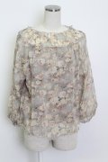 axes femme / 花柄トップス  ベージュ T-26-03-13-002-AX-TO-SA-ZT