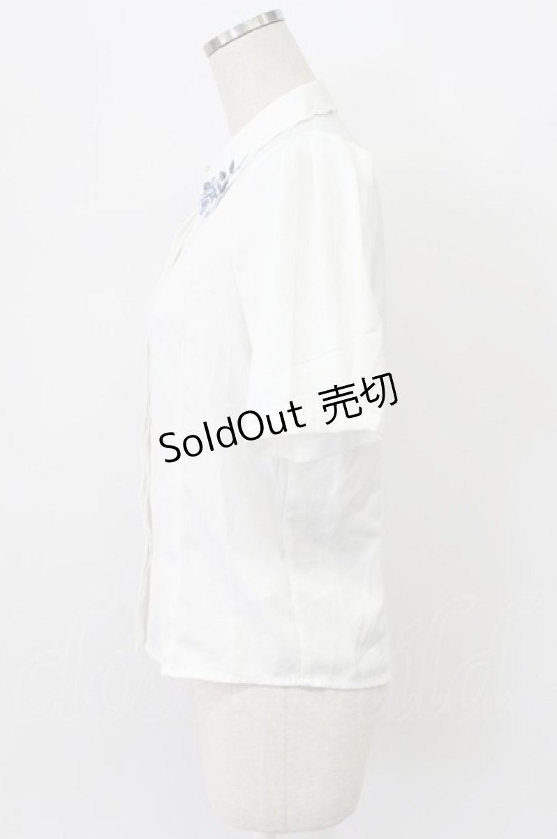 画像3: an another angelus / フォールリーフカットワークボウタイブラウス【洗える】  オフホワイト T-26-03-16-004-CA-BL-SA-ZT647 (3)