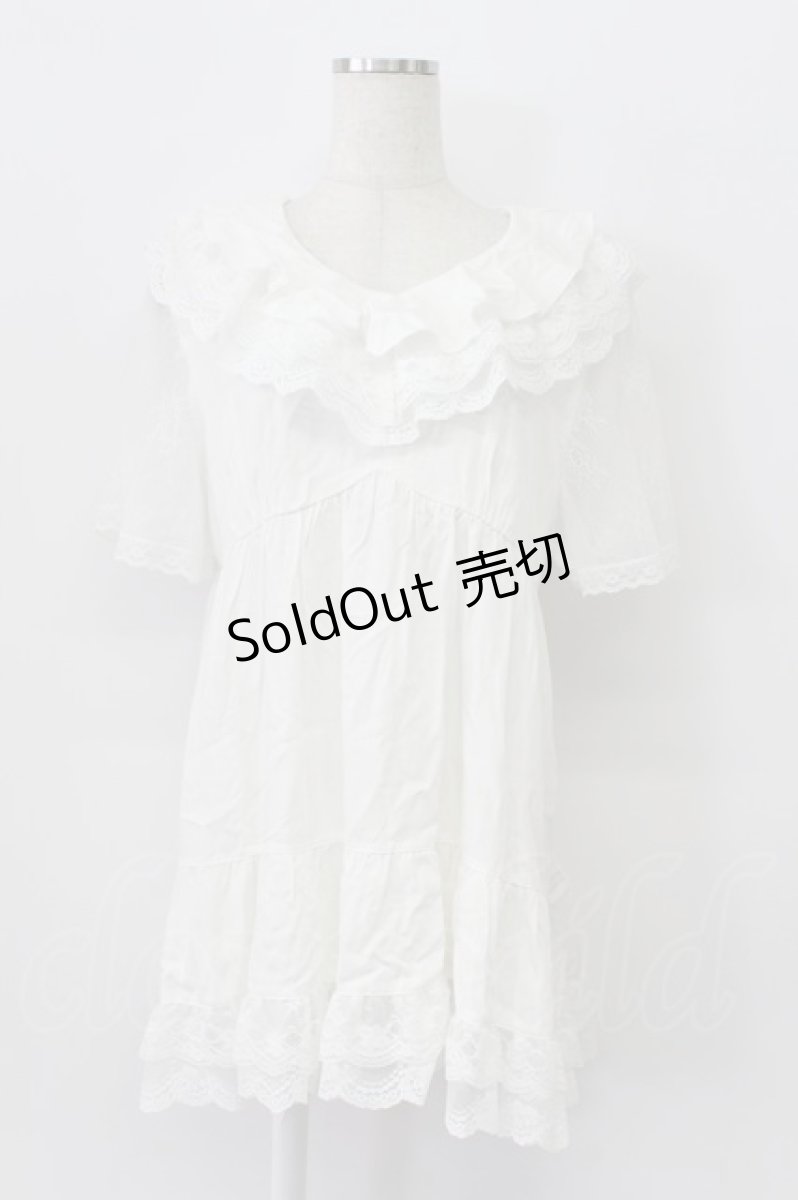 画像1: axes femme / ボリュームフリルチュニック  ホワイト T-26-03-16-040-AX-TO-SA-ZT (1)