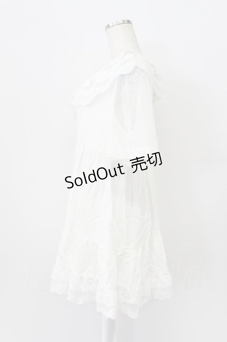 画像5: axes femme / ボリュームフリルチュニック  ホワイト T-26-03-16-040-AX-TO-SA-ZT (5)