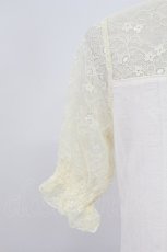 画像4: axes femme / ビスチェ切替半袖プルオーバー  アイボリー T-26-03-16-009-AX-TO-IG-ZT647 (4)