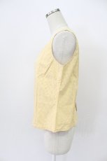 画像4: INGEBORG / ギンガム後ろボタンノースリーブブラウス  イエロー T-26-03-16-011-LO-BL-SA-ZT647 (4)