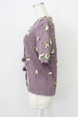画像4: KANEKO ISAO / モチーフ付き半袖カーディガン  ラベンダー T-26-03-16-012-EL-TO-OW-ZT (4)