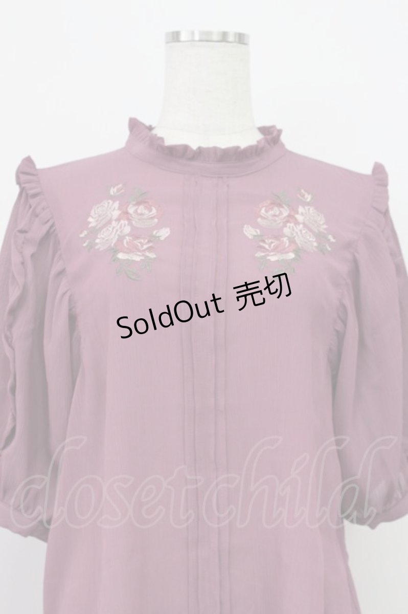 画像4: axes femme / ローズ刺繍プチフリルブラウス M 濃ピンク T-26-03-16-013-AX-BL-SA-ZT647 (4)