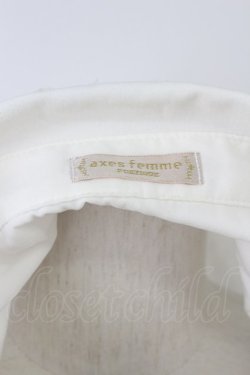 画像4: axes femme POETIQUE / はしごリボン襟半袖ブラウス  アイボリーＸピンク T-26-03-17-003-AX-BL-SA-ZT