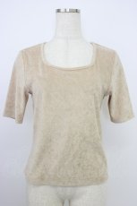 画像1: INGEBORG / パイル地ロゴ刺繍トップス  ベージュ T-26-03-21-003-LO-TO-SA-ZT568 (1)
