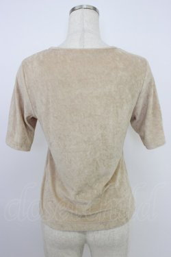 画像2: INGEBORG / パイル地ロゴ刺繍トップス  ベージュ T-26-03-21-003-LO-TO-SA-ZT
