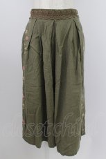 画像1: axes femme / 華刺繍リネンガウチョパンツ M オリーブ T-26-03-21-045-AX-PA-SA-ZT534 (1)