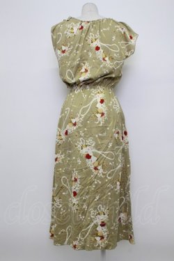 画像2: KANEKO ISAO / アクセサリー&フラワーpt襟元シャーリングワンピース  オリーブ T-26-03-23-015-EL-OP-SA-ZT