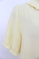 画像4: axes femme / クラシックローズ刺繍入りブラウス  イエロー T-26-03-24-009-AX-TO-SA-ZT653 (4)