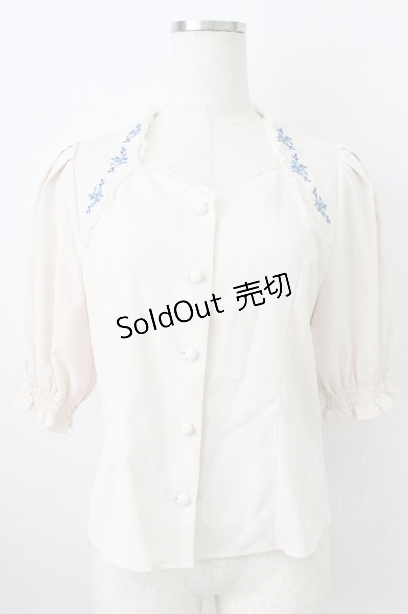 画像1: an another angelus / ダイヤ開きローズ刺繍ブラウス  アイボリーＸ青 T-26-03-25-013-CA-BL-SA-ZT658 (1)