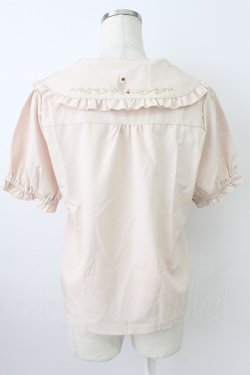 画像2: axes femme POETIQUE / レトロ喫茶刺繍パフ袖ブラウス  ピンクベージュ T-26-03-25-014-AX-BL-SA-ZT