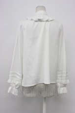 画像2: axes femme kawaii / ピンタック袖デザインブラウス  白 T-26-03-30-025-AX-BL-SA-ZT659 (2)