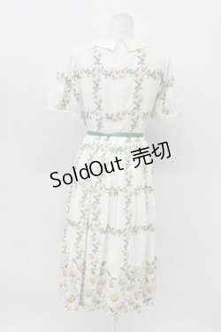 画像2: Emily Temple cute / Marguerite Gardenワンピース  白 T-26-04-03-026-ET-OP-SA-ZT